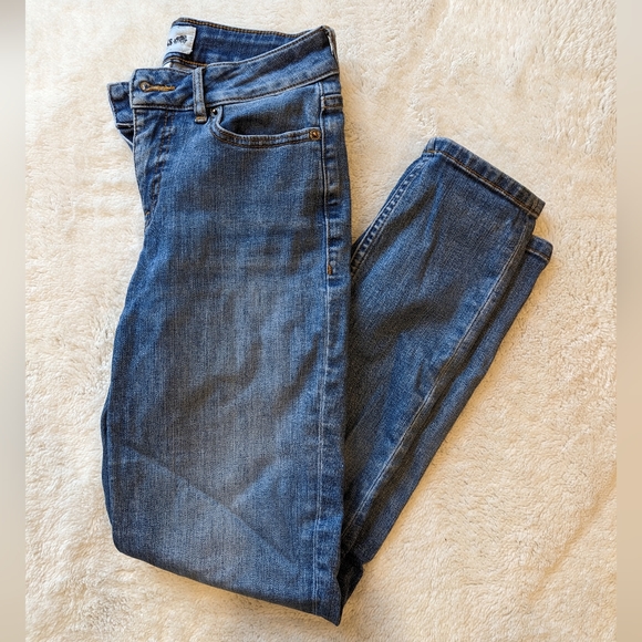 Roots Midrise Straight Jeans - Picture 1 of 5